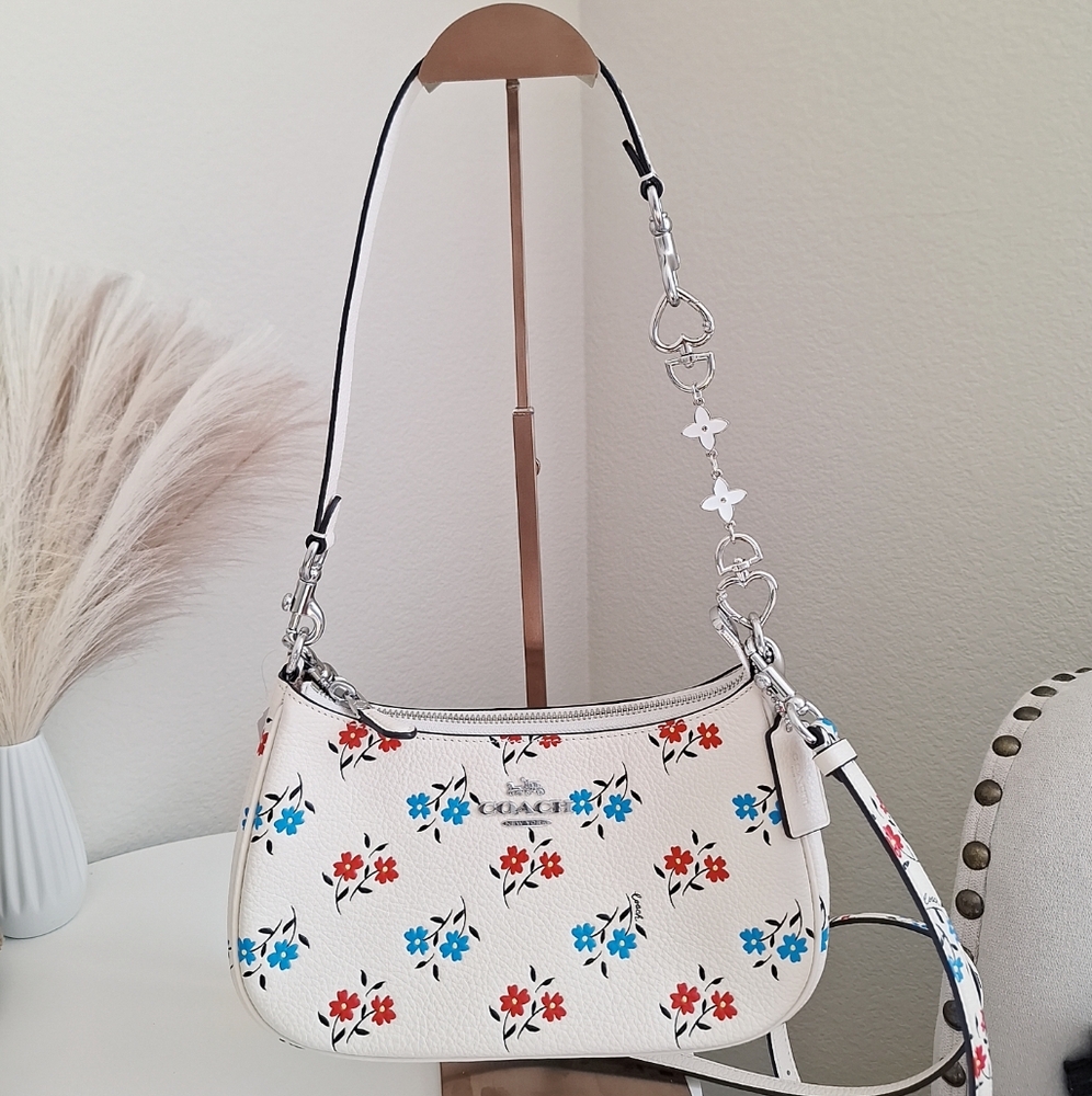 NWT coach Teri Shoulder Bag With Floral Print CT830 Plus Chain